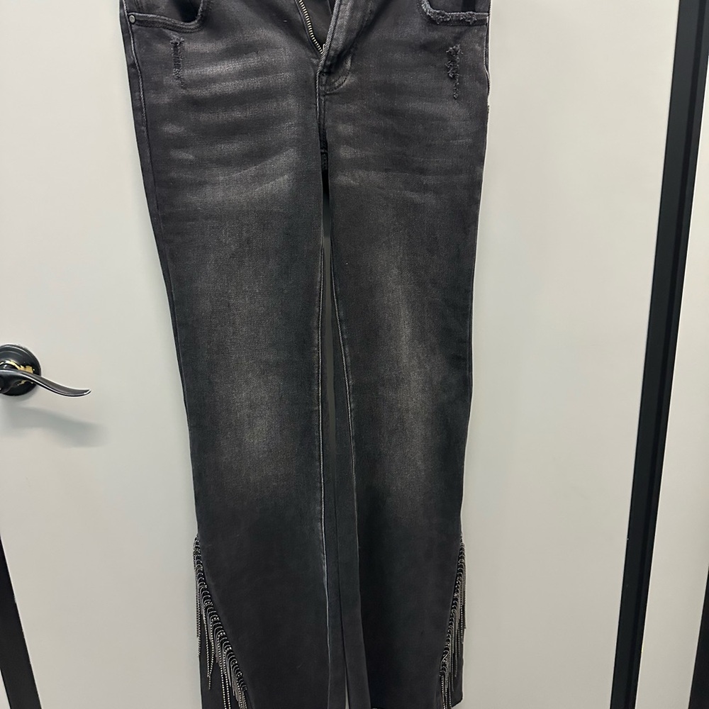 Risen flare western style jeans. Good condition like new.